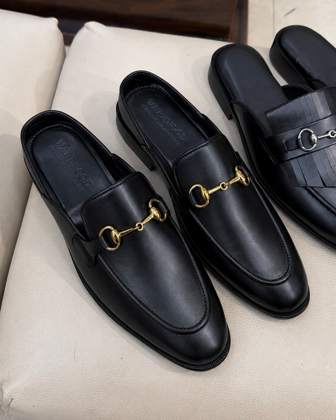 Black Calfskin Leather Mules With Gold Horsebit