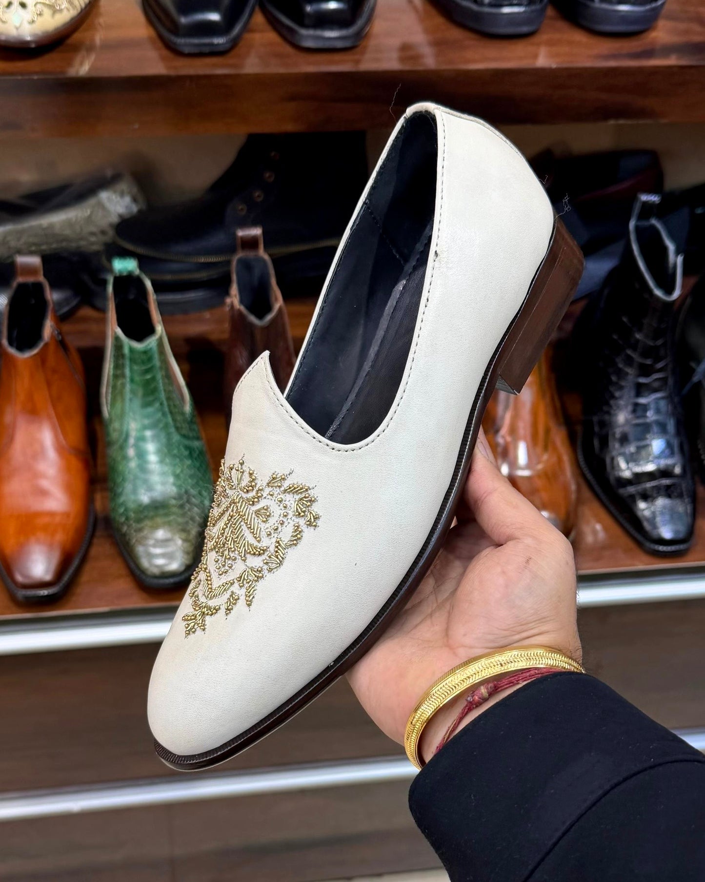 Ivory Crust Leather Hand-embroidered Mojaris with Brown Sole