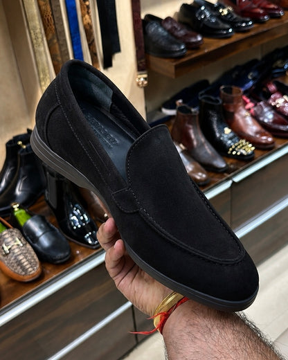 Black Yacht Loafers With Black Sole