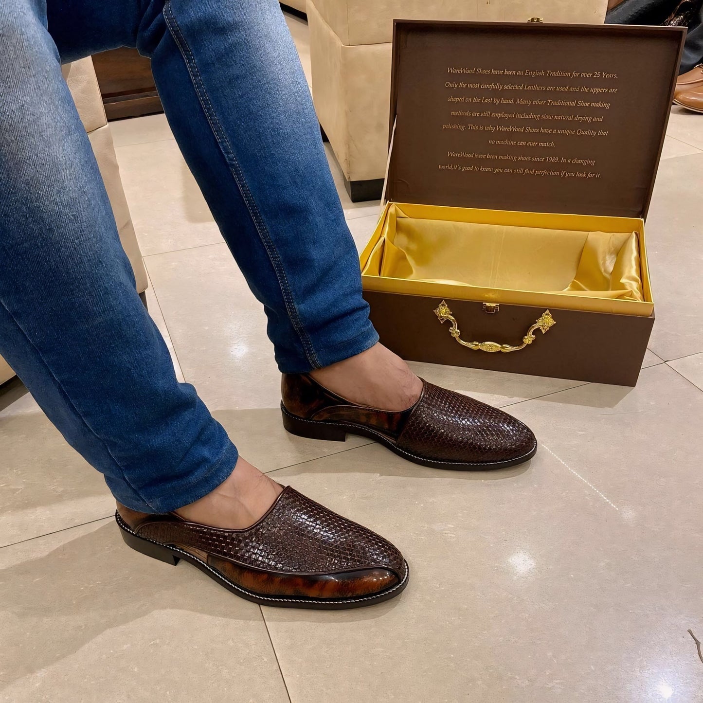 Brown Braided Leather Brush-off Peshawaris