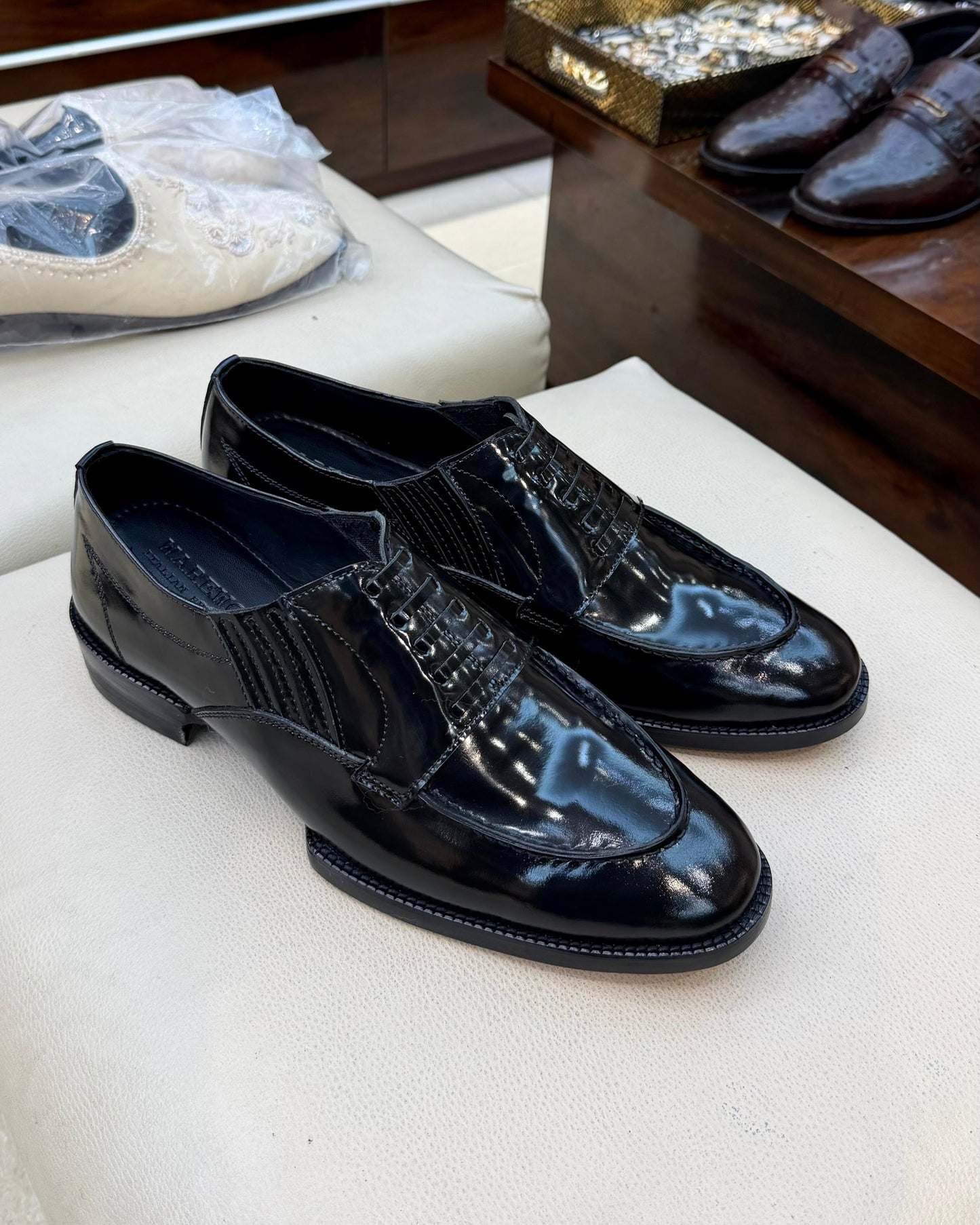 Black Smooth Calf U-tip Derby Moccasins