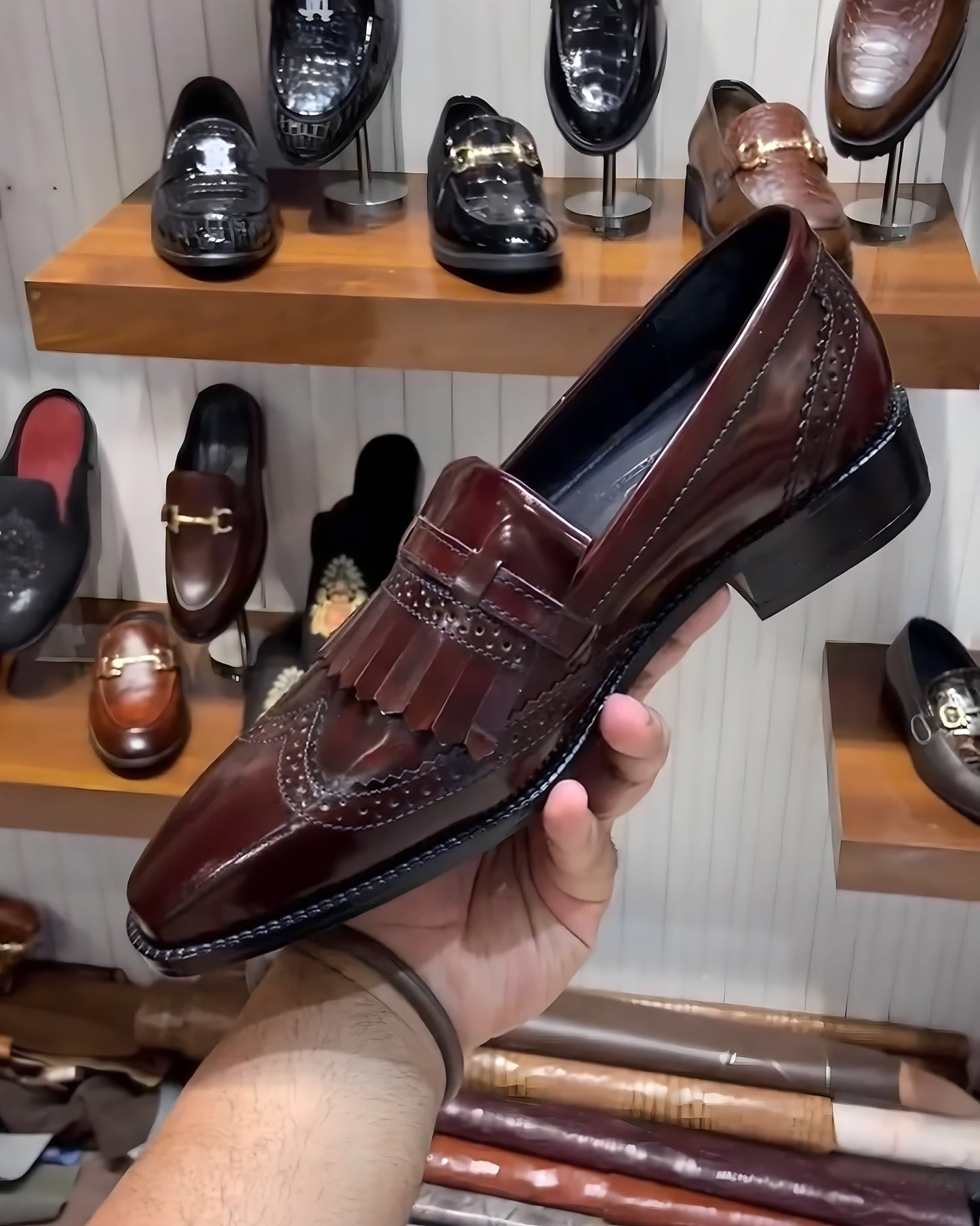 Wine Shade Fringes Moccasins