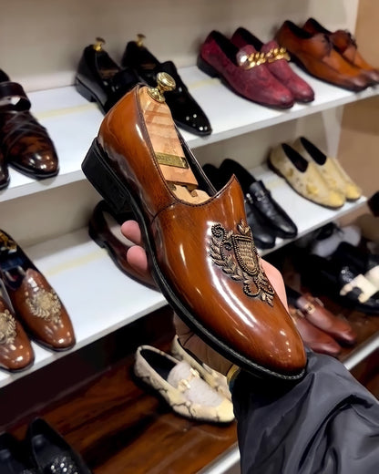 Dark Tan Patina Embroidery Mojaris